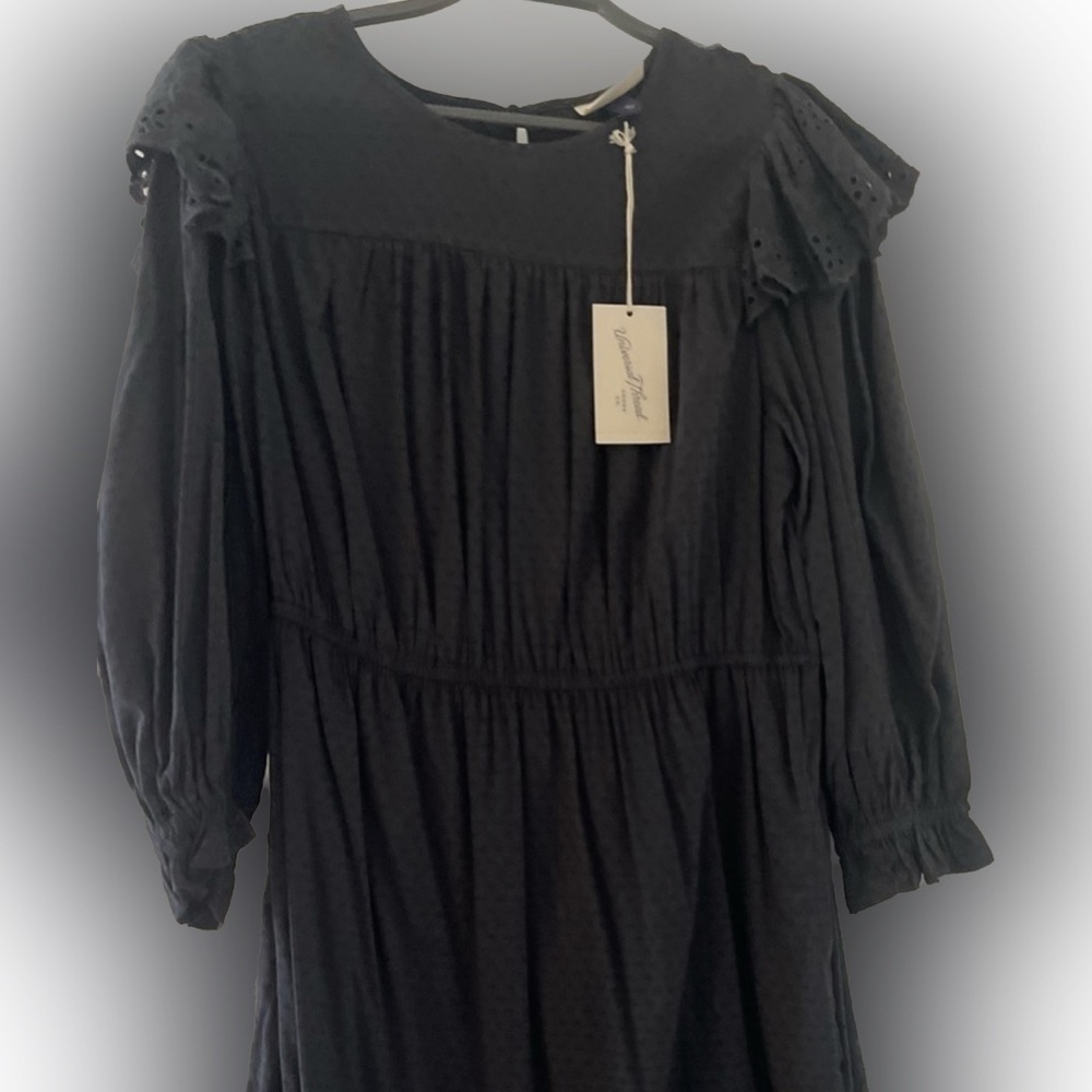 Gray Dress Large Universal Thread